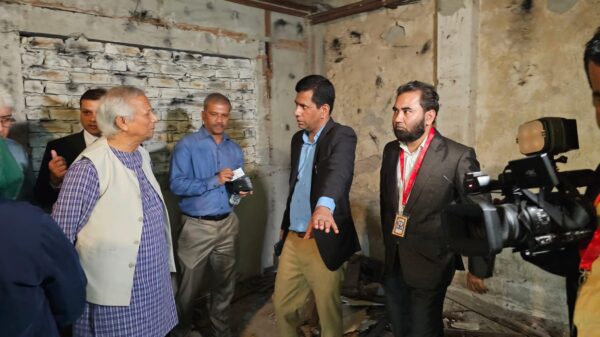 Chief adviser visits ‘Aynaghar’ with media and victims’ families